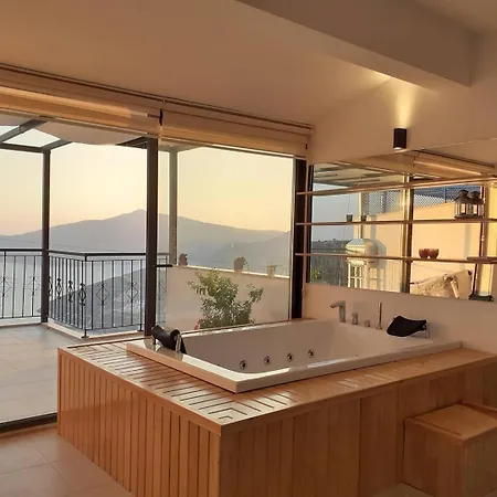 Hébergement de vacances Charming Nature With Views Of Sea And Islands *