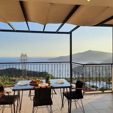 Charming Nature With Views Of Sea And Islands Hébergement de vacances Kaş