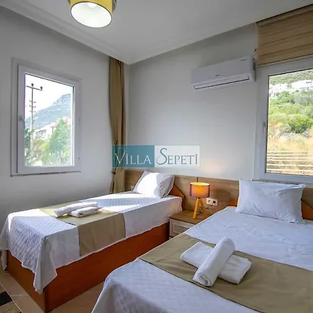 Hébergement de vacances Charming Nature With Views Of Sea And Islands *